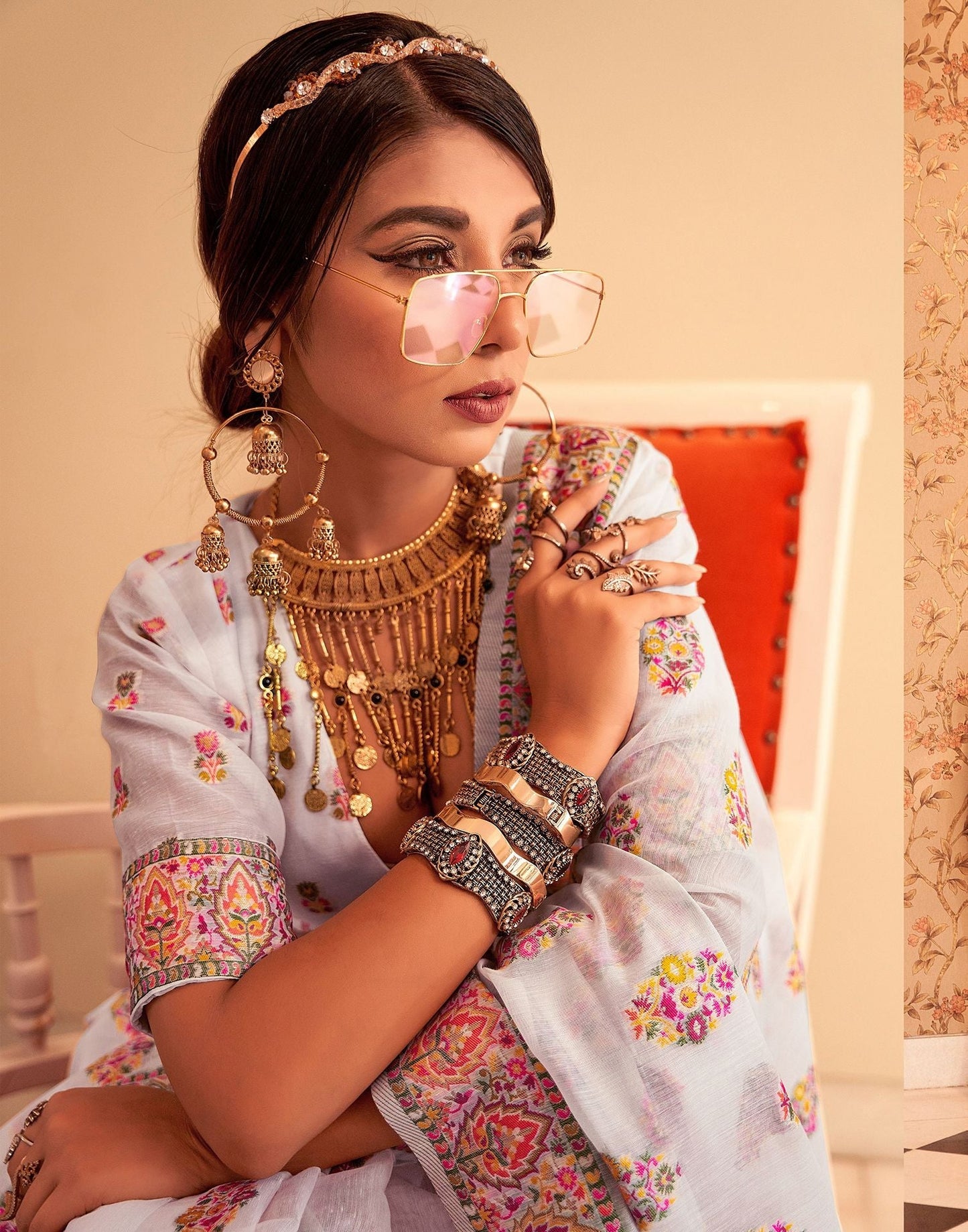 White Cotton Weaving Banarasi Saree | Leemboodi