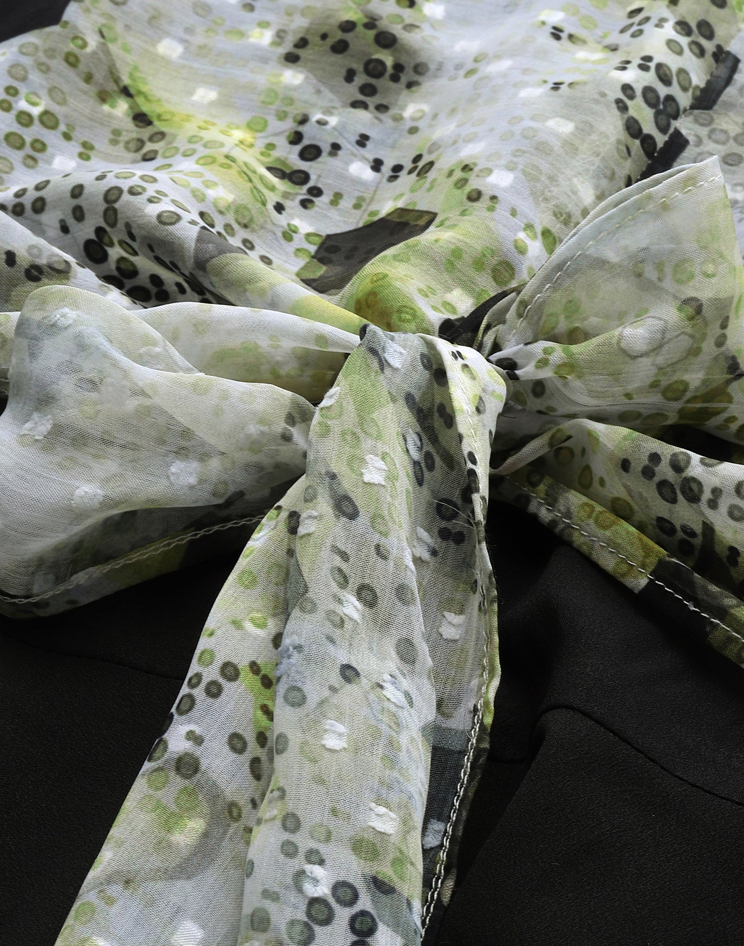 Green And Black Knoted Top | Sudathi