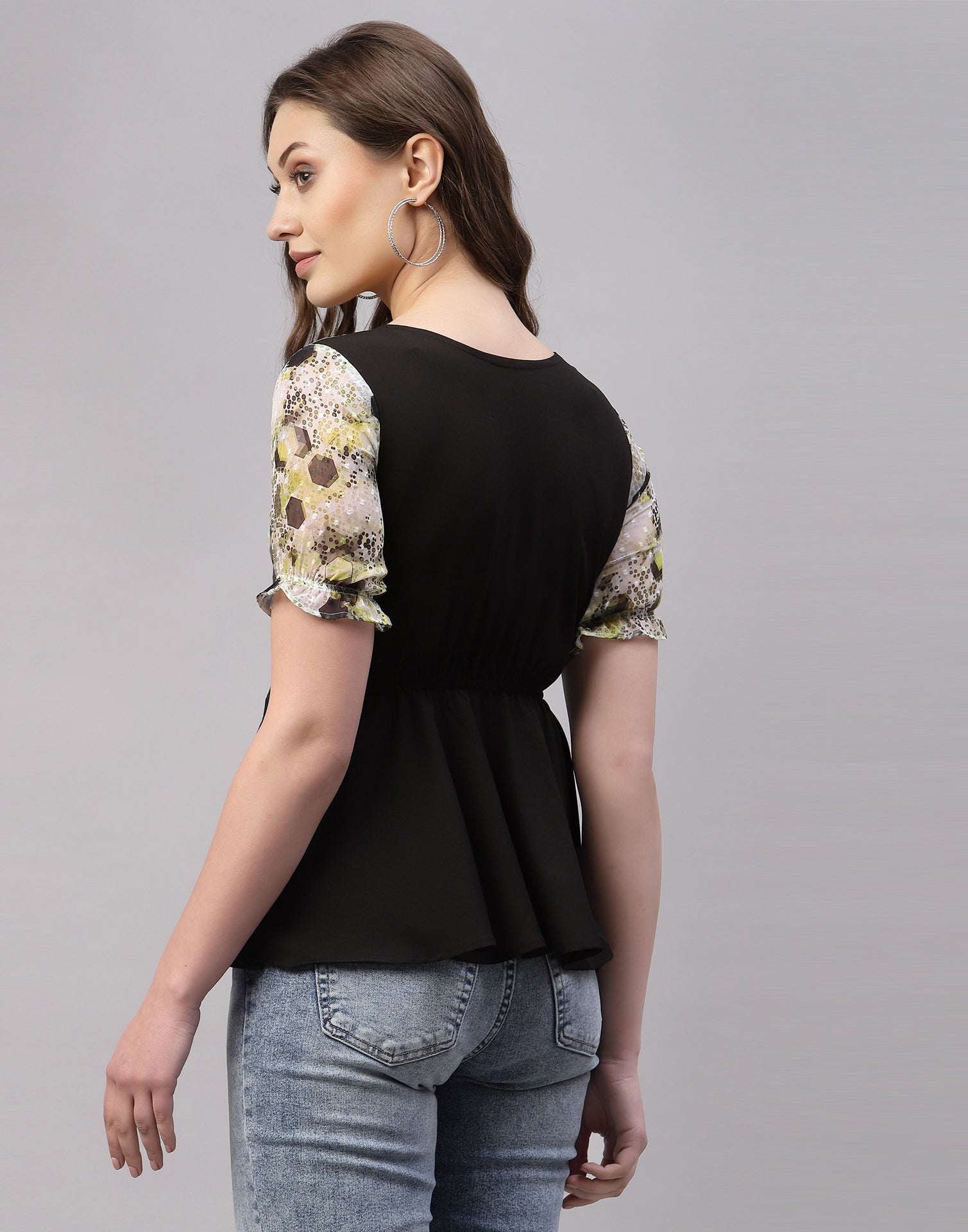 Green And Black Knoted Top | Sudathi