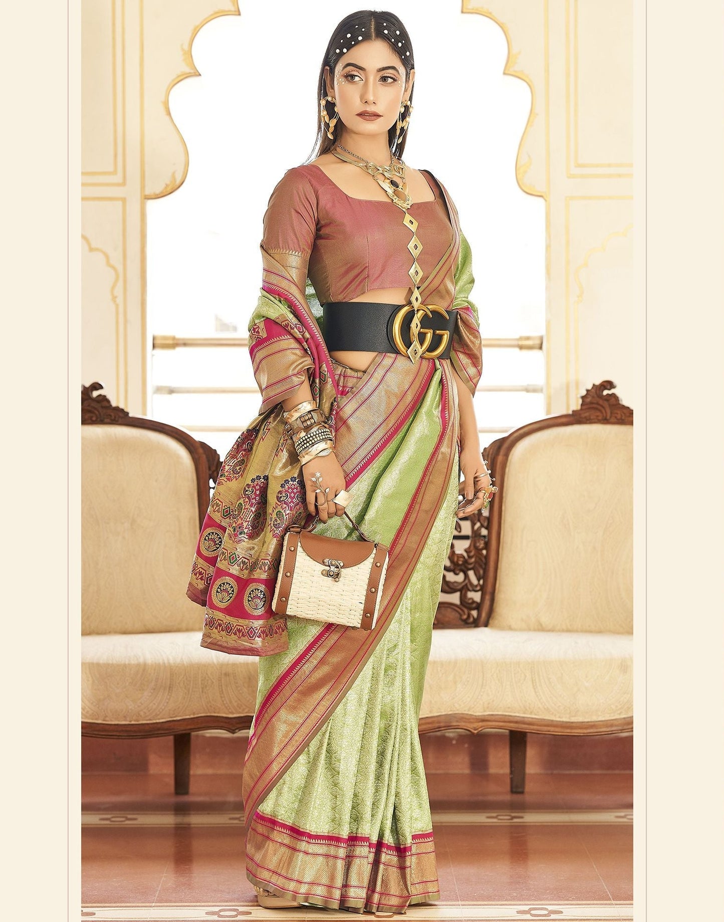 Parrot Green Woven Kanjivaram Silk Saree | Leemboodi