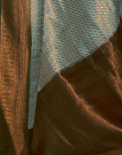 Green Silk Weaving Kanjivaram Saree With Tassel | Leemboodi