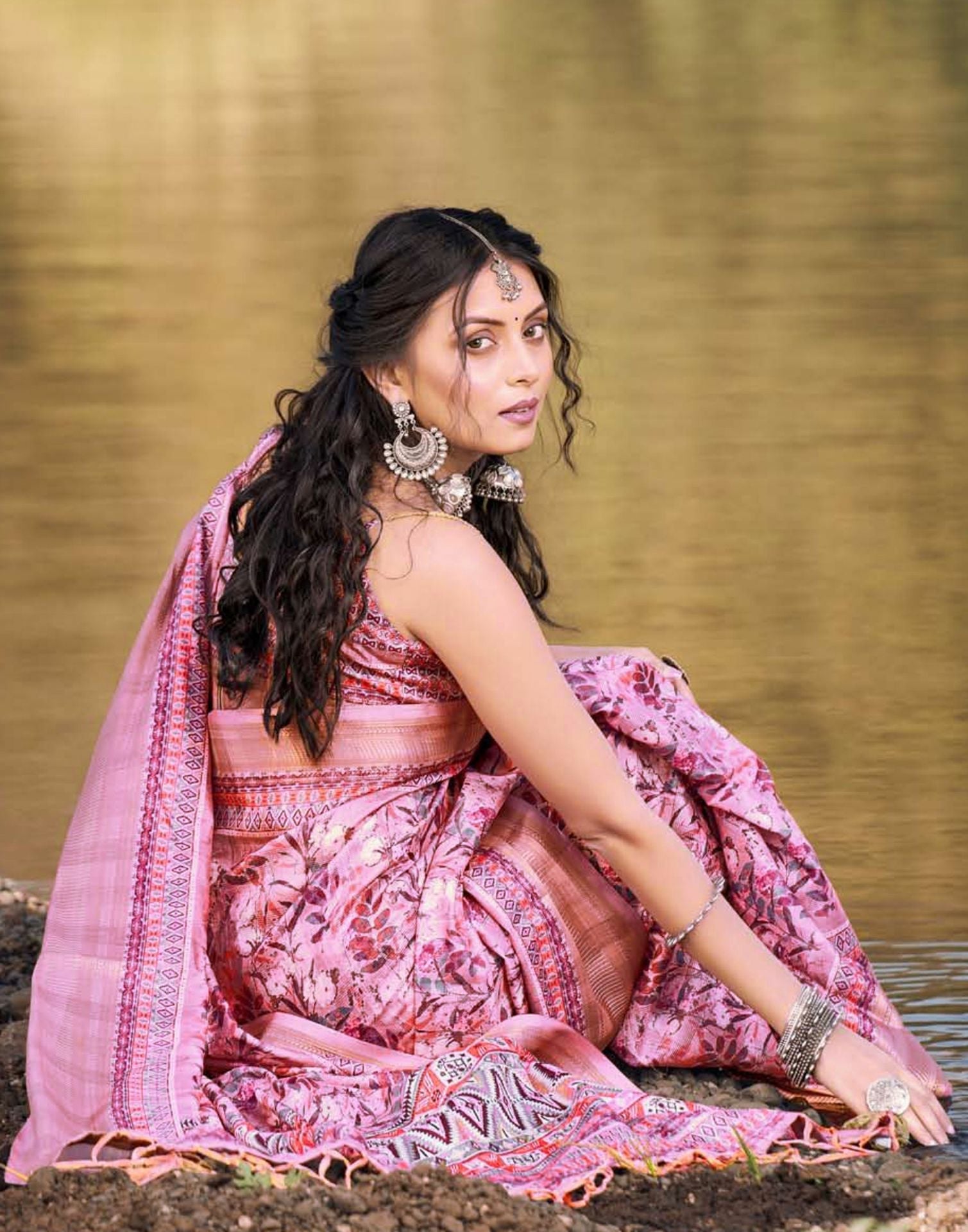 Pink Cotton Floral Printed Saree With Tassel | Leemboodi