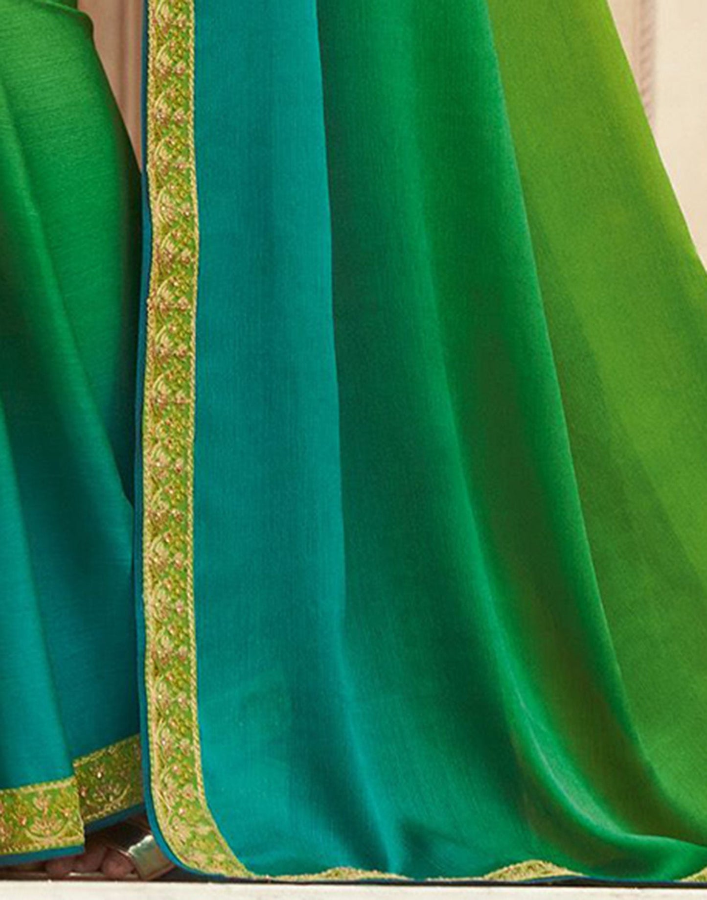 Green Chiffon Plain Saree | Leemboodi