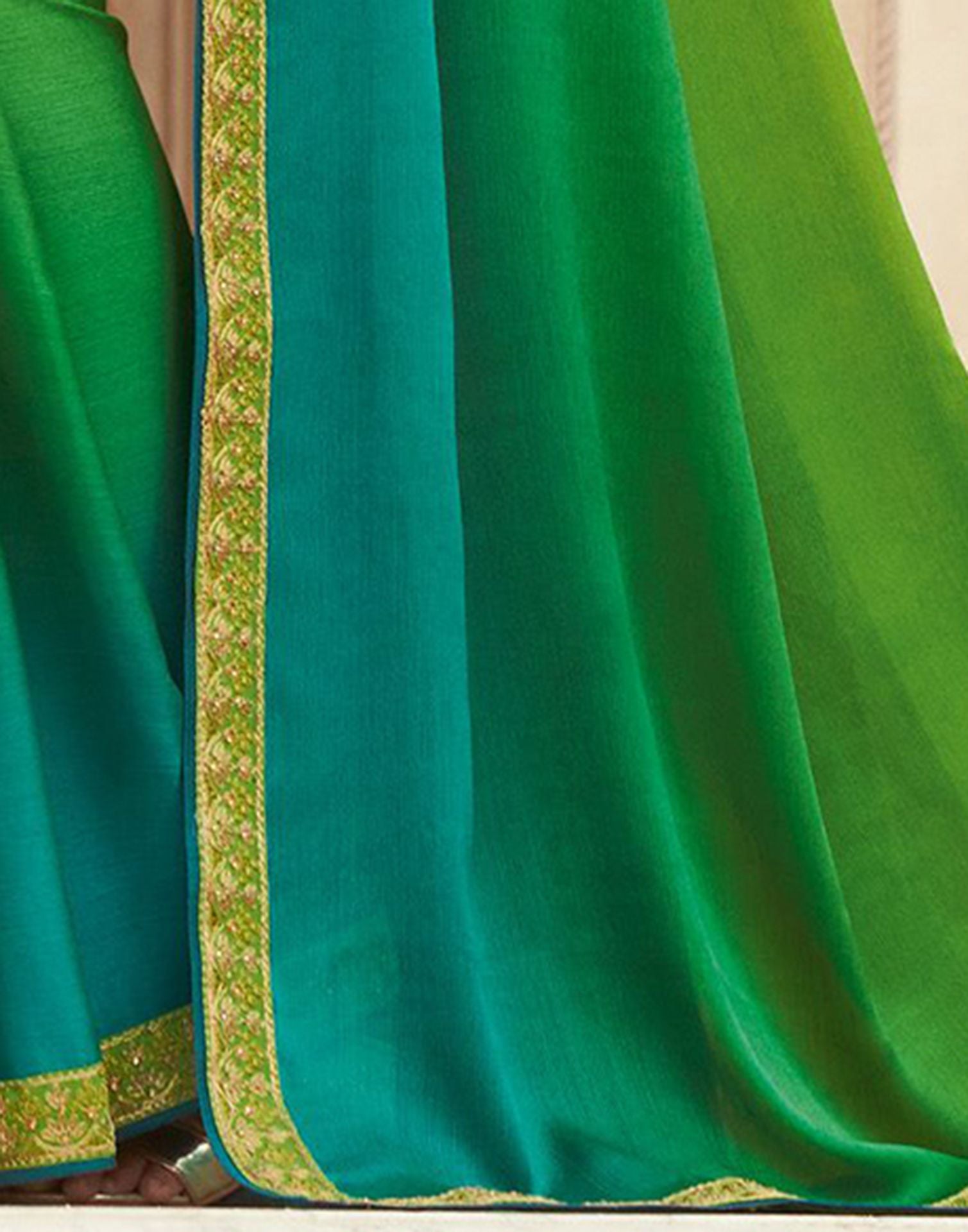 Green Chiffon Plain Saree | Leemboodi