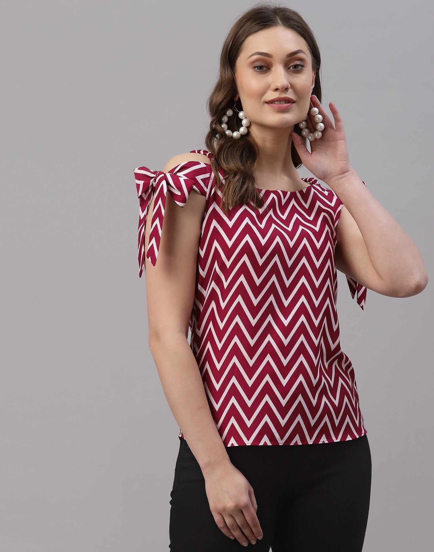 Red And White Knot Sleeve Top | Leemboodi