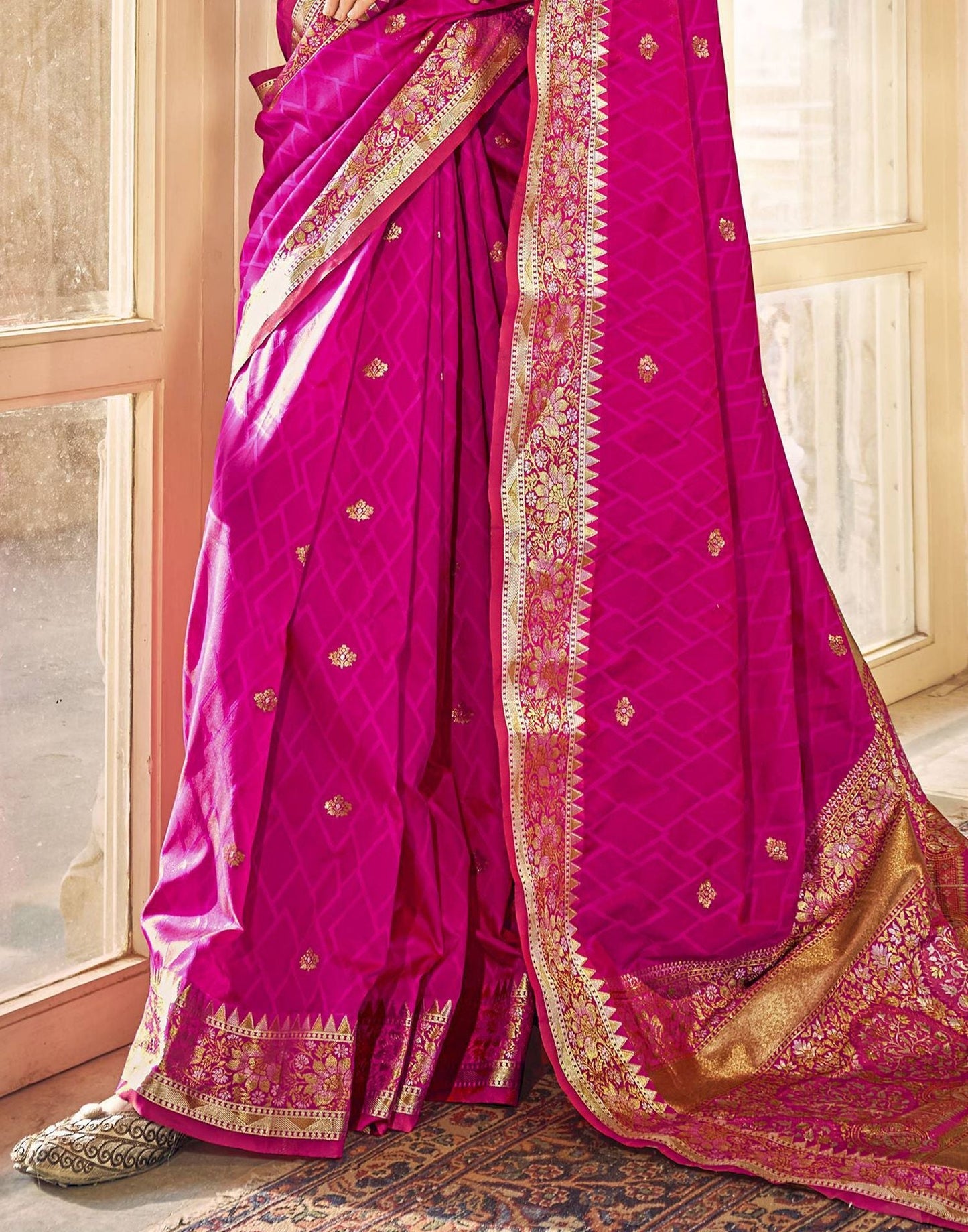 Rani Pink Silk Self Woven Banarasi Saree With Tassel | Leemboodi