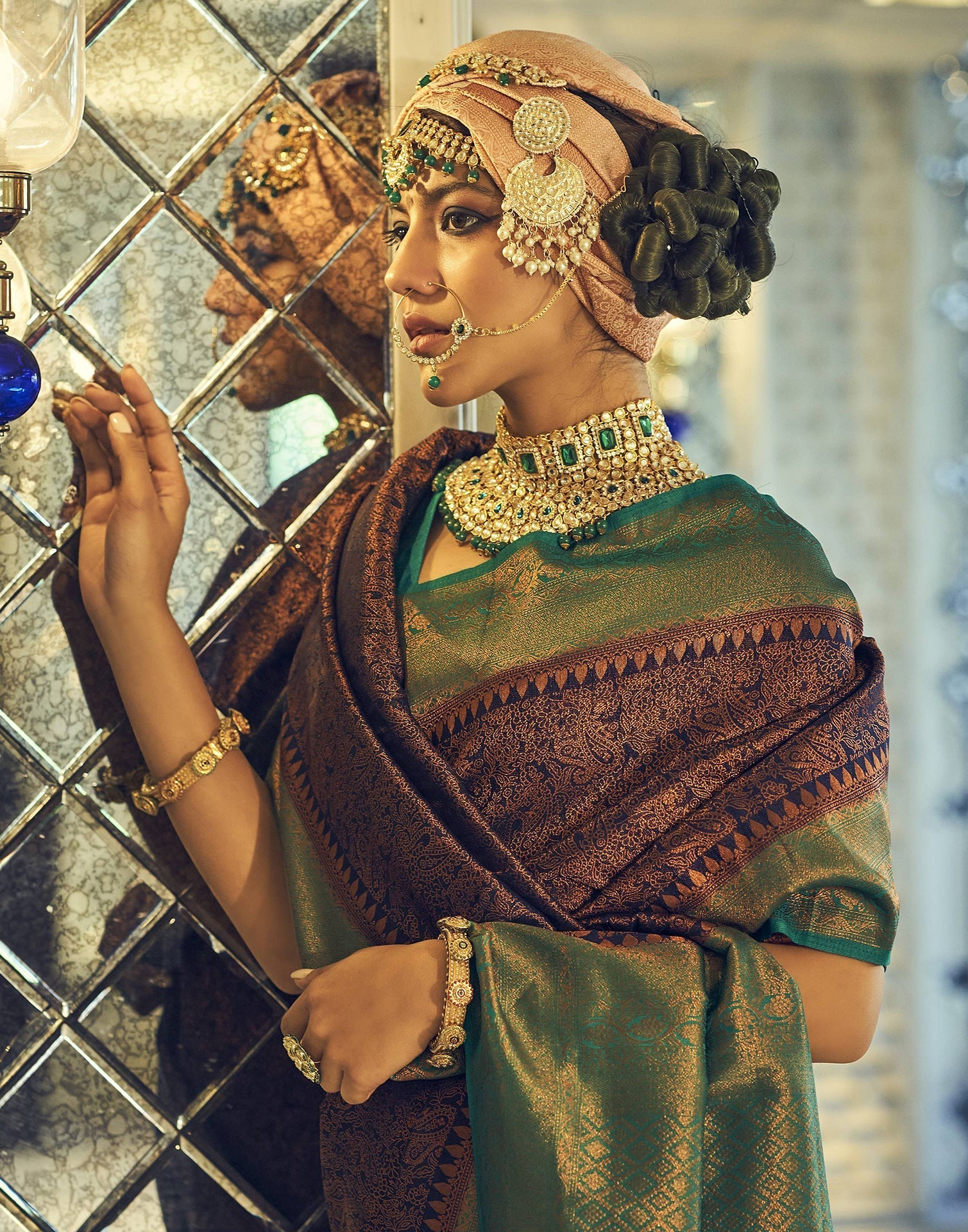 Navy Blue Silk Kanjivaram Weaving Saree With Tassel | Leemboodi