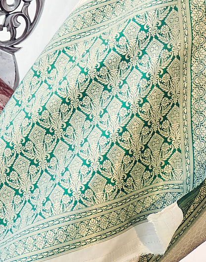 White Silk Weaving Kanjivaram Saree | Leemboodi