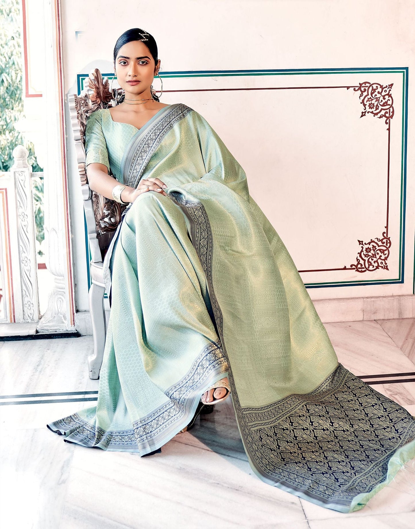 Pista Green Silk Weaving Kanjivaram Saree | Leemboodi