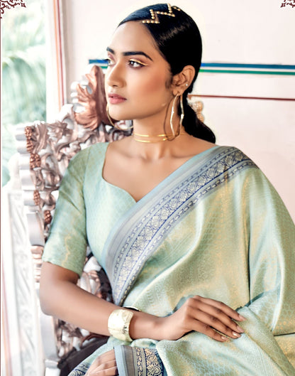 Pista Green Silk Weaving Kanjivaram Saree | Leemboodi