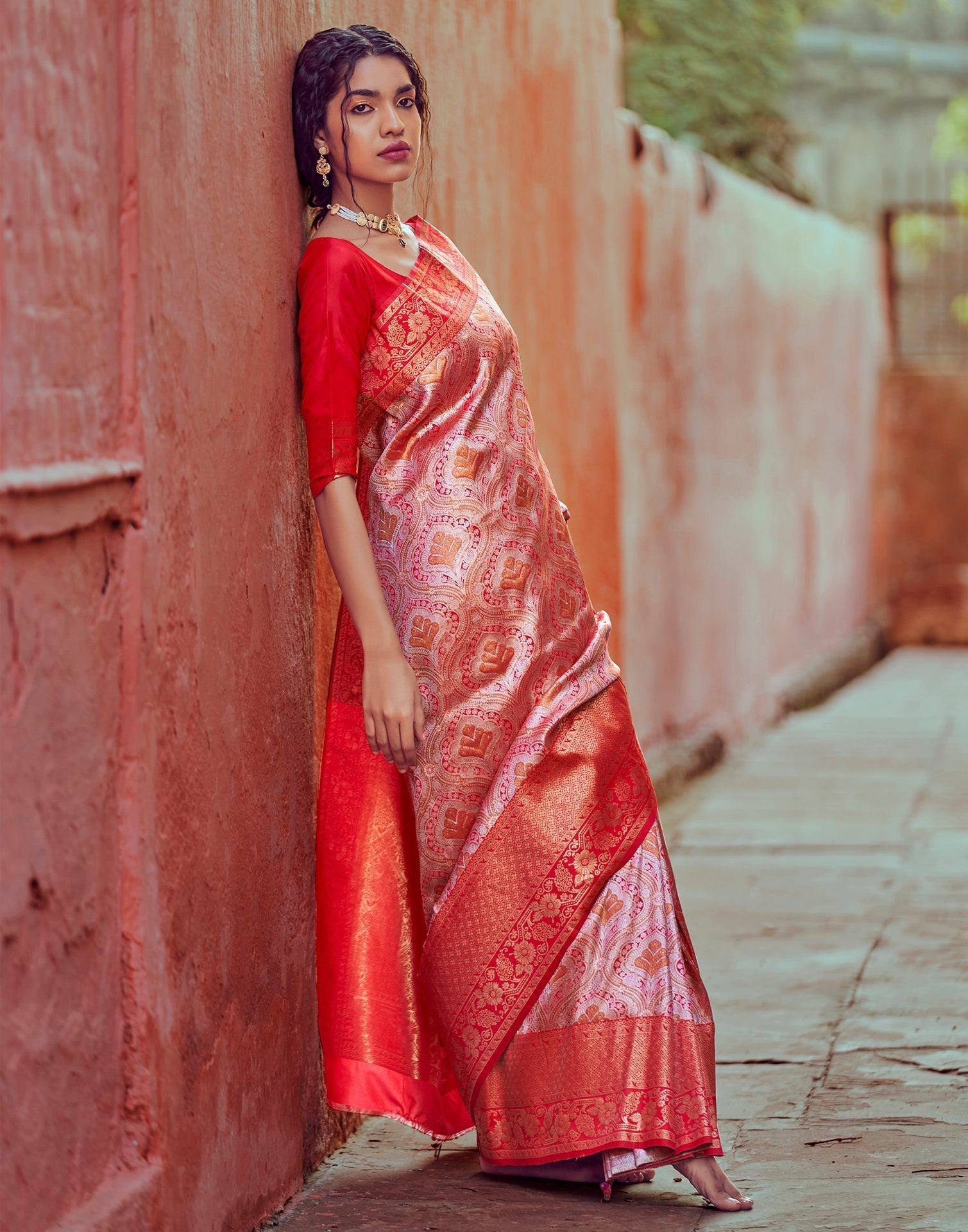 Red Silk Kanjivaram Weaving Saree | Leemboodi