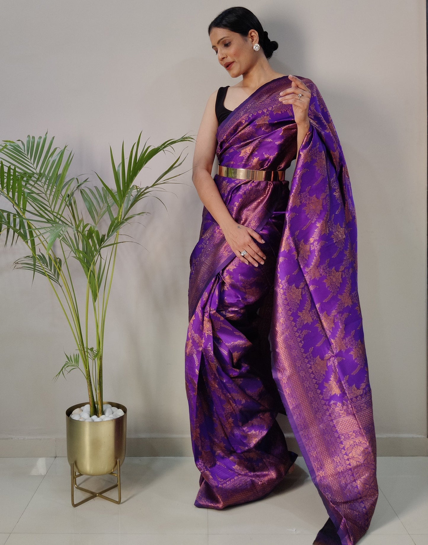 Violet Silk Banarasi Weaving Pre-draped Saree | Sudathi