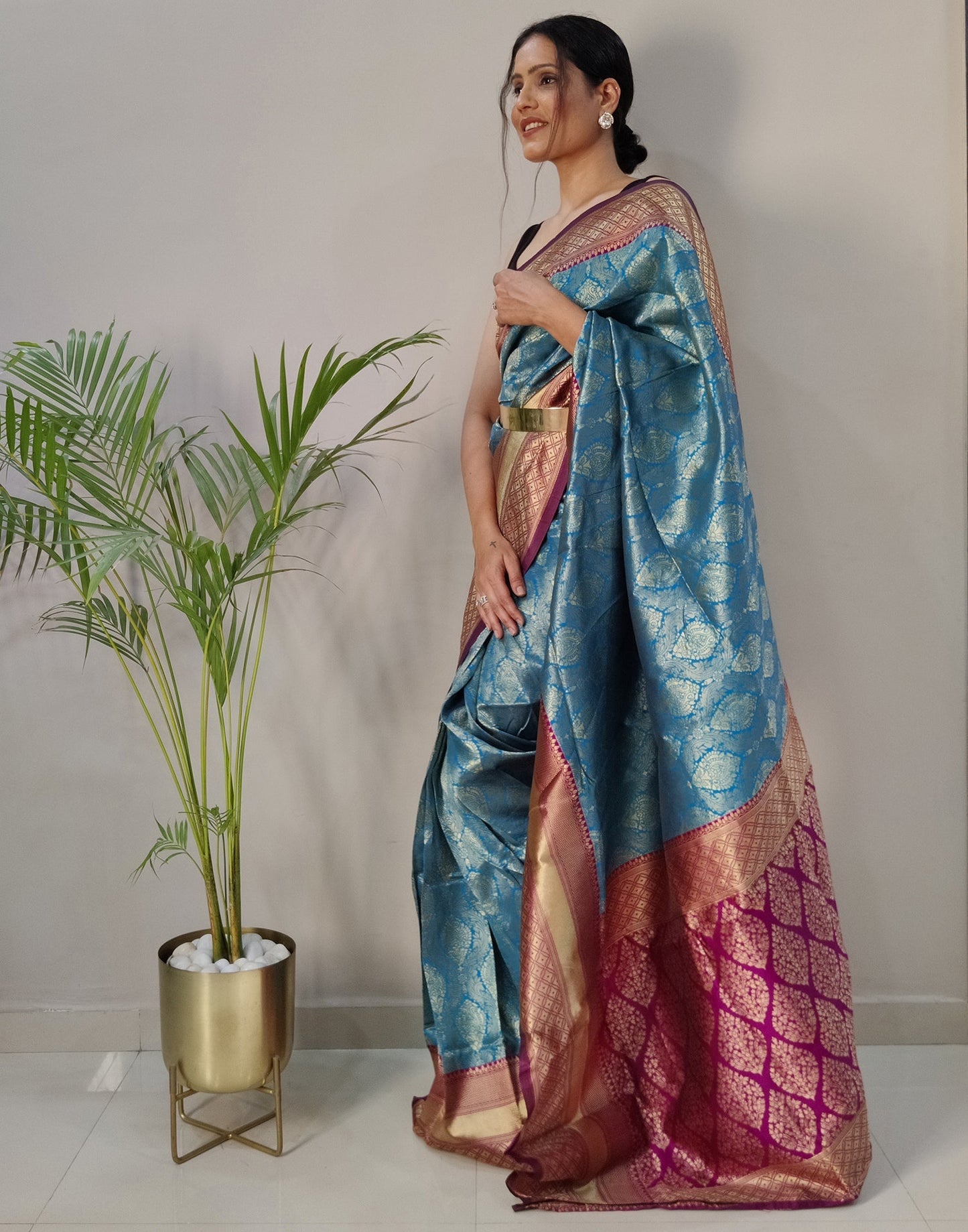 Sky Blue Silk Banarasi Weaving Pre-draped Saree | Leemboodi