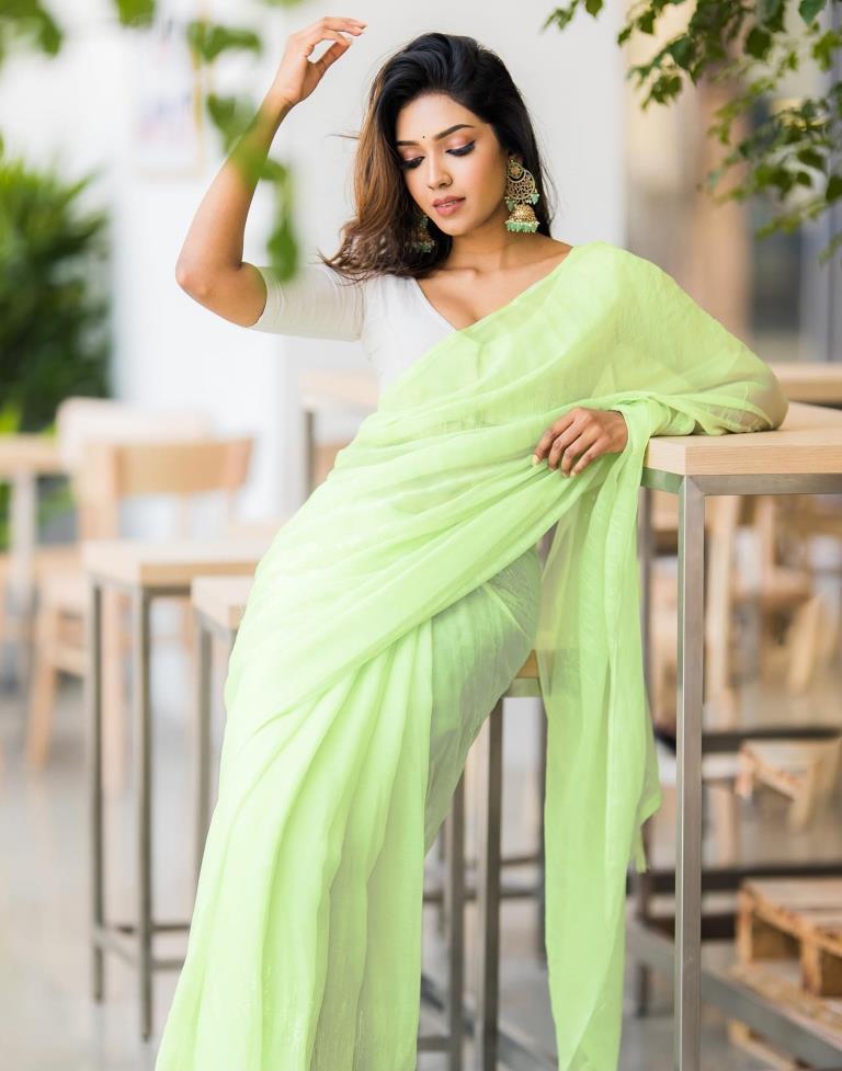 Parrot Green Georgette Sequence Saree | Leemboodi