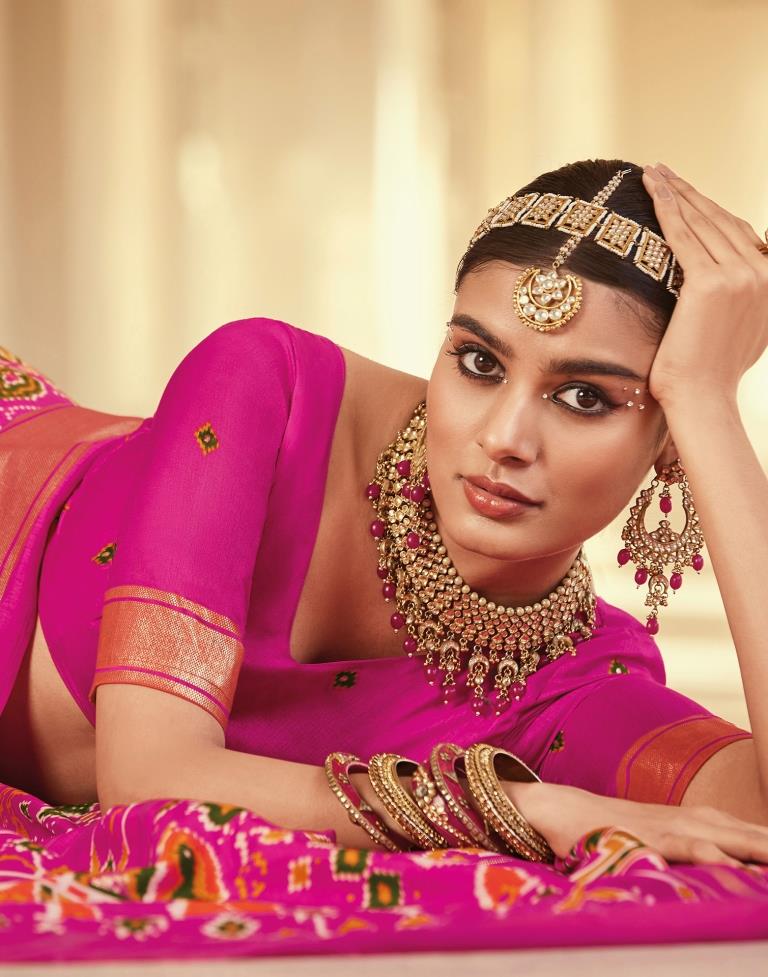 Pink Patola Silk Printed Saree | Leemboodi