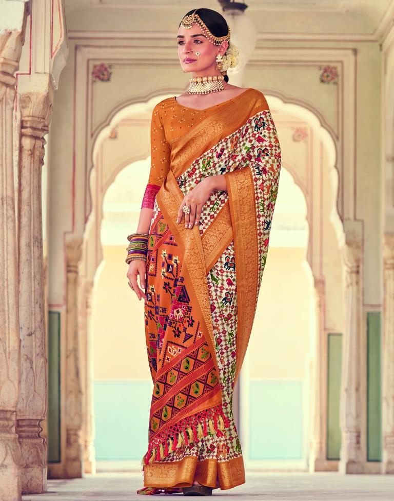 White Patola Silk Printed Saree | Leemboodi