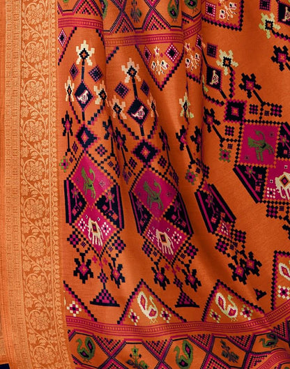 White Patola Silk Printed Saree | Leemboodi