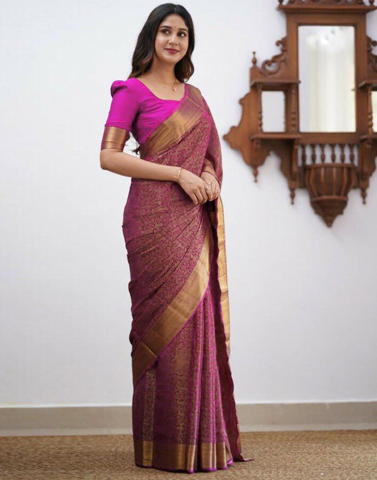 Pink Silk Weaving Saree