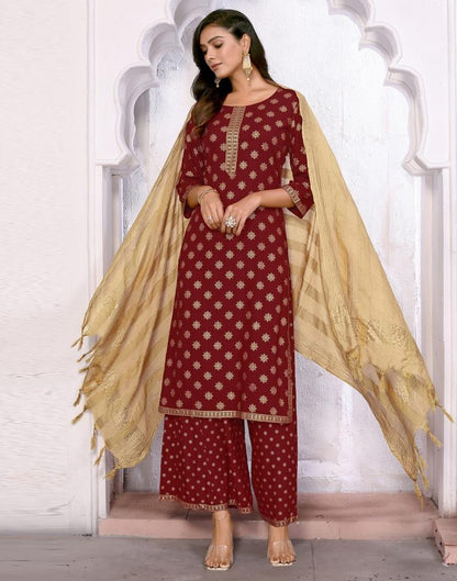 Maroon Foil Prined Kurta With Pant And Dupatta