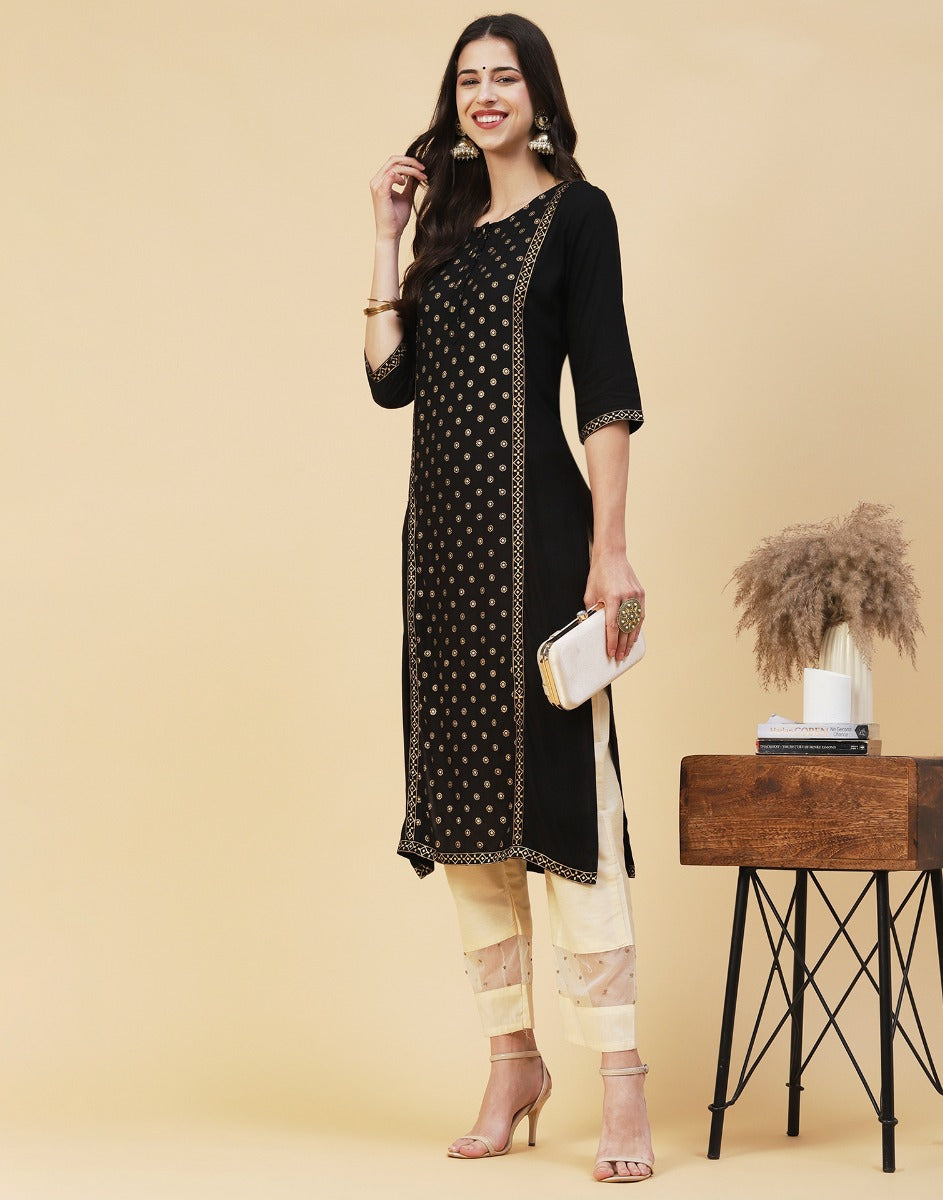 Beauteous Black Printed Kurti | Sudathi