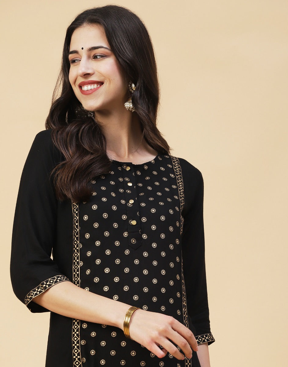 Beauteous Black Printed Kurti | Sudathi