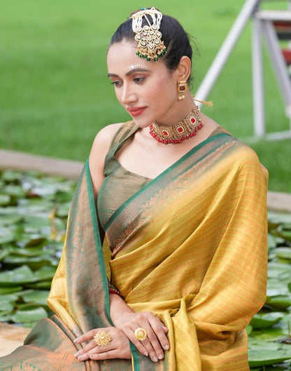 Light Olive Green Silk Weaving Kanjivaram Saree | Sudathi