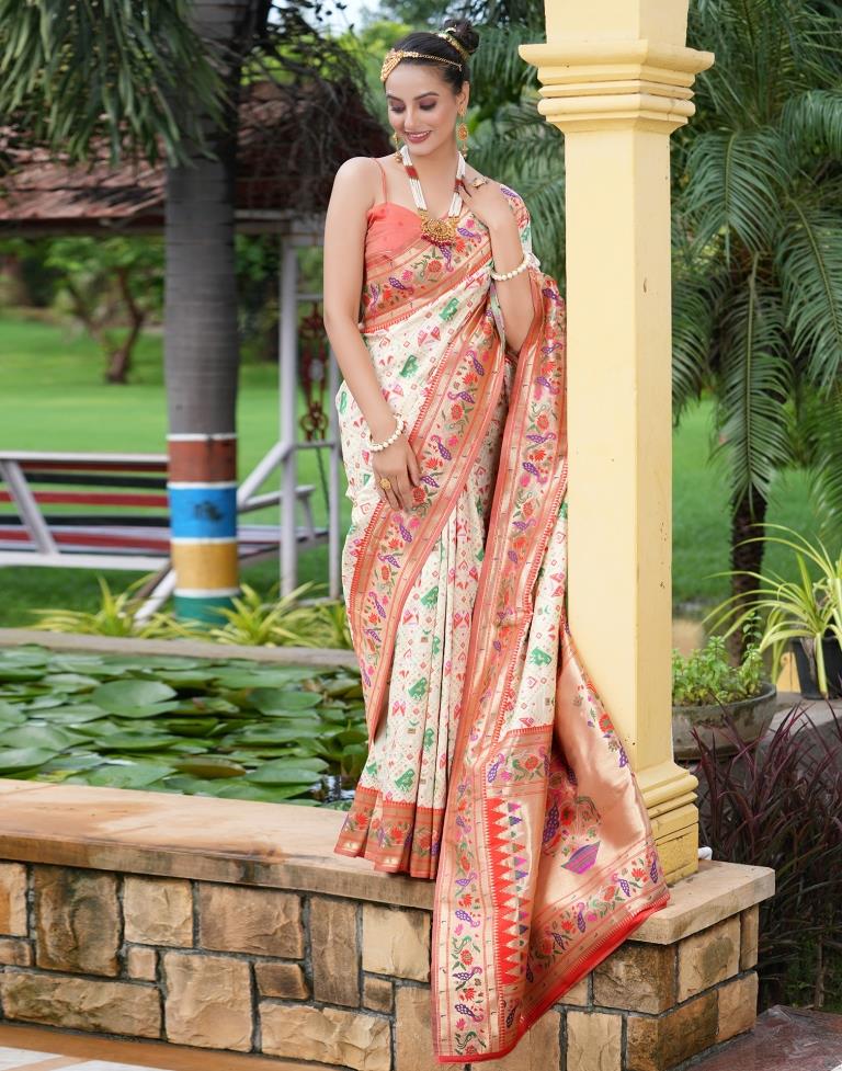 Beige Silk Weaving Patola Saree | Leemboodi