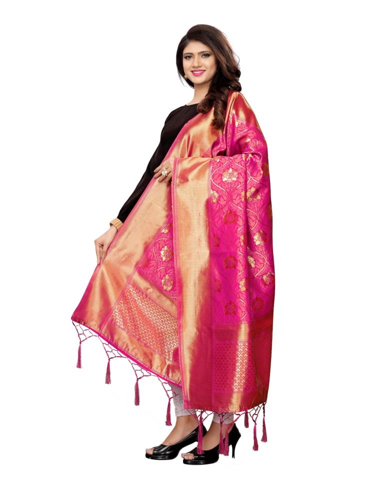 Enriching Pink Coloured Poly Silk Jacquard Banarasi Dupatta | Sudathi