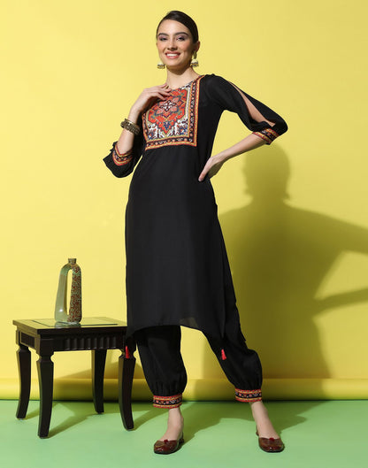 Black Printed Rayon Straight Kurta Set With Pant