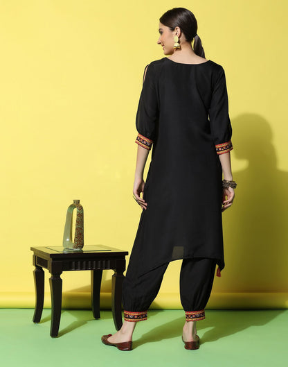 Black Printed Rayon Straight Kurta Set With Pant