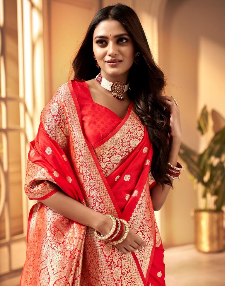 Red Weaving Silk Banarasi Saree