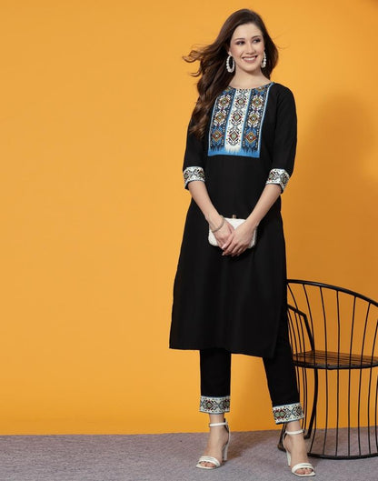 Black Printed Rayon Straight Kurta And Pant