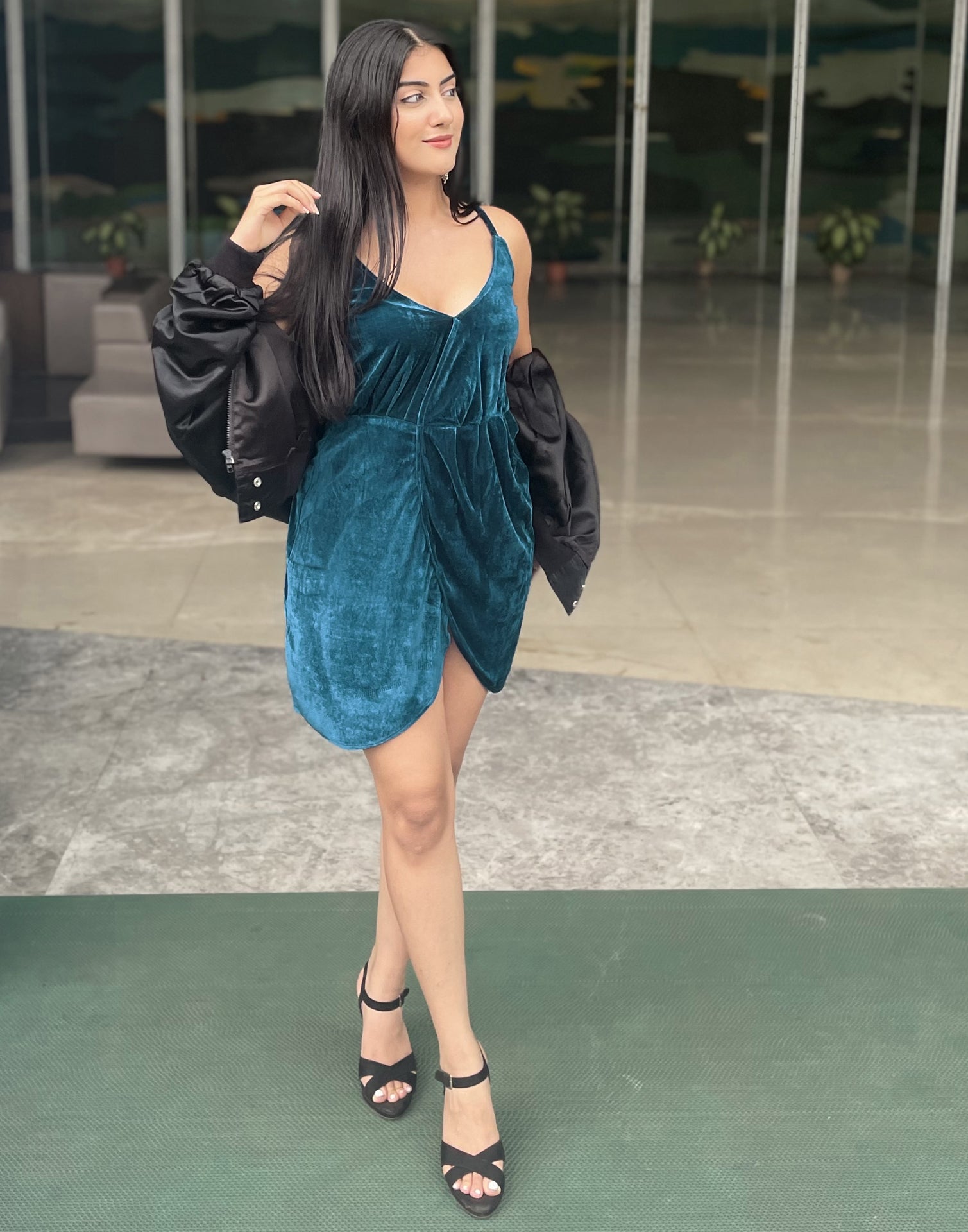 Rama Velvet Dress | Sudathi