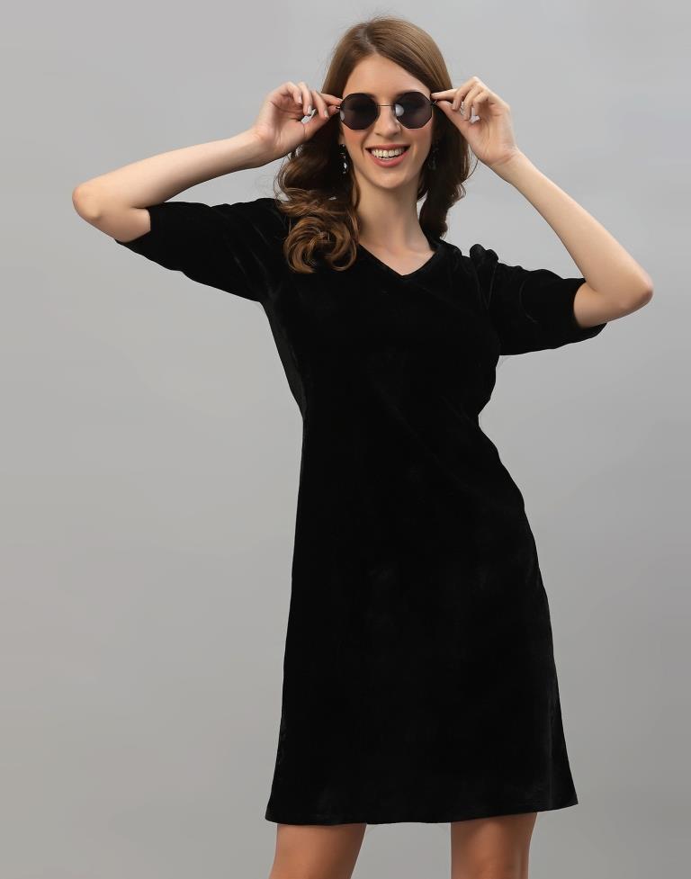 Black Velvet Dress | Sudathi