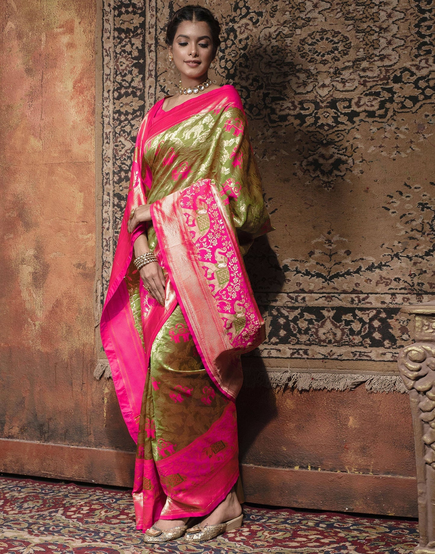 Mehandi Green Weaving Silk Banarasi Saree