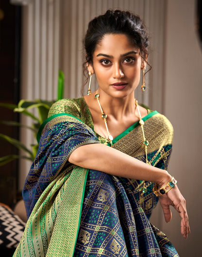 Navy Blue Weaving Silk Bandhani Saree