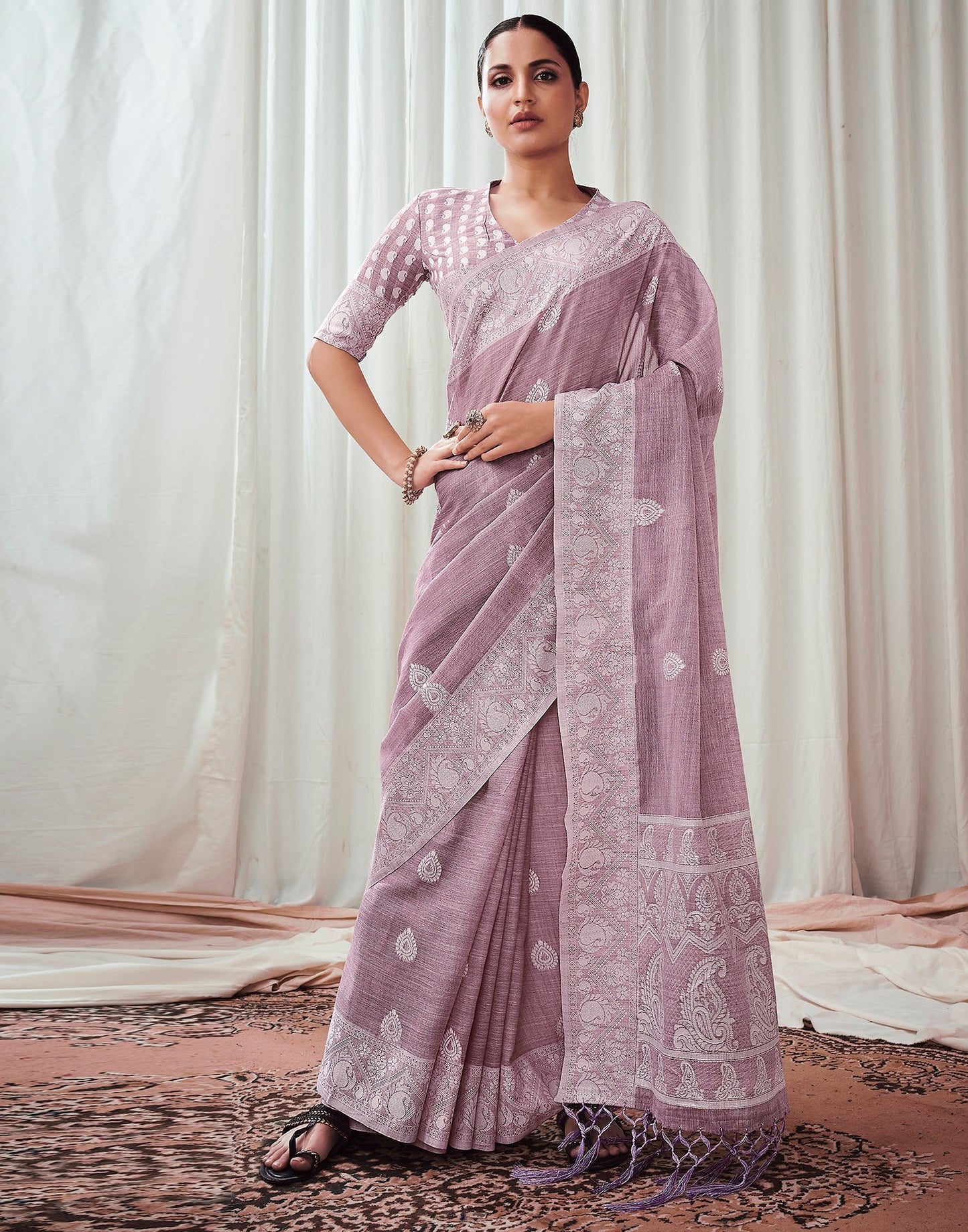 Dusty Pink Weaving Cotton Plain Saree