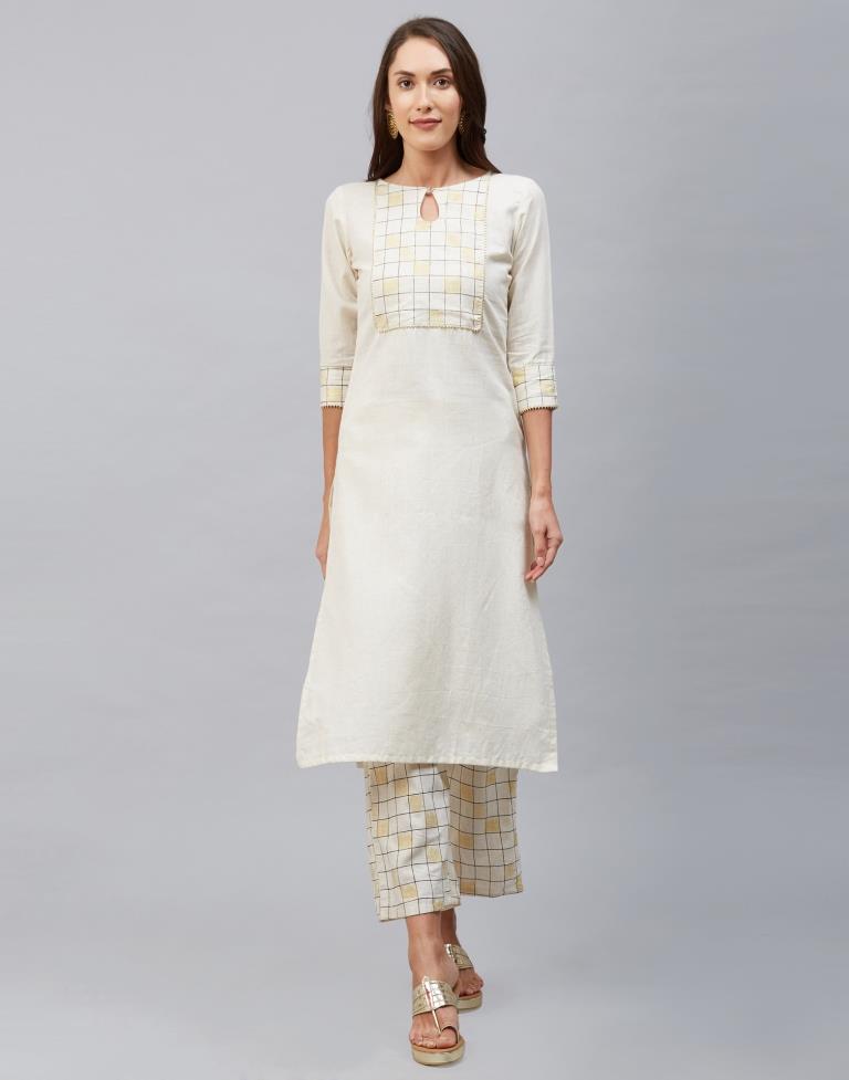 Off White Coloured Cotton Flex Printed Kurti With Palazzo | Leemboodi