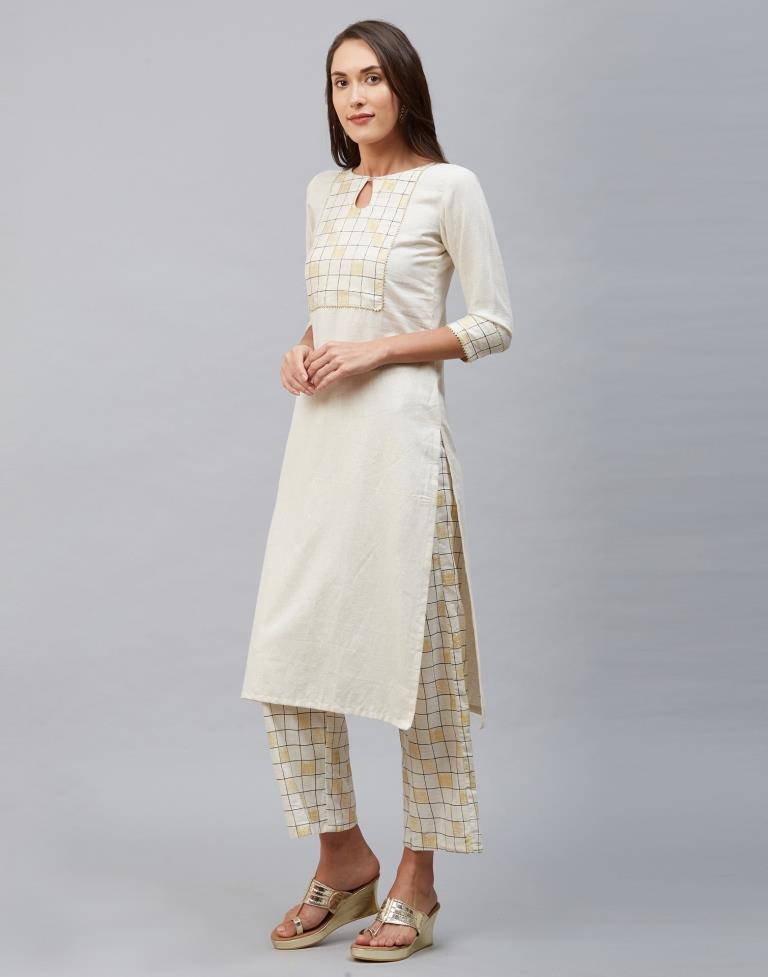 Off White Coloured Cotton Flex Printed Kurti With Palazzo | Leemboodi