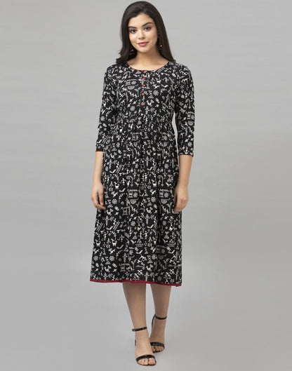 Sparkling Black Coloured Printed Rayon Kurti | Sudathi