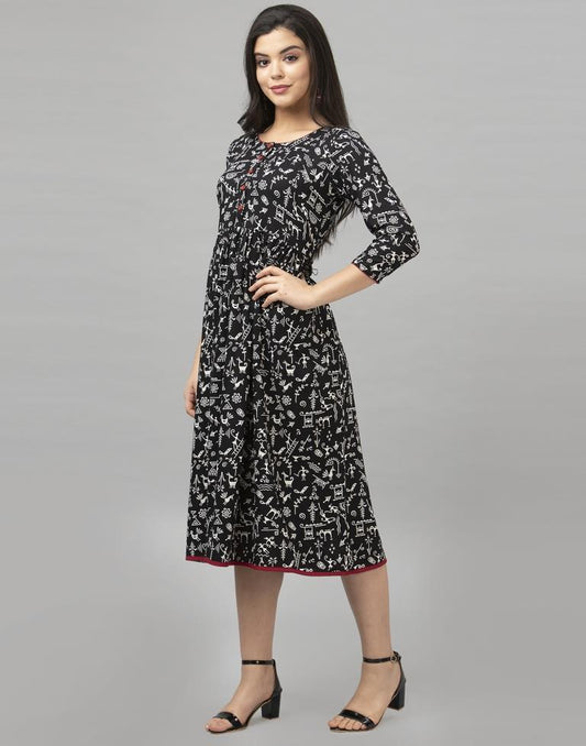 Sparkling Black Coloured Printed Rayon Kurti | Sudathi