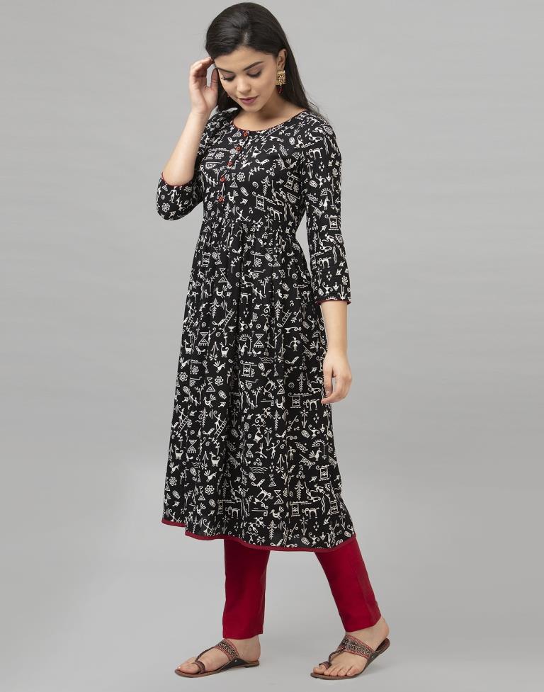 Sparkling Black Coloured Printed Rayon Kurti | Sudathi