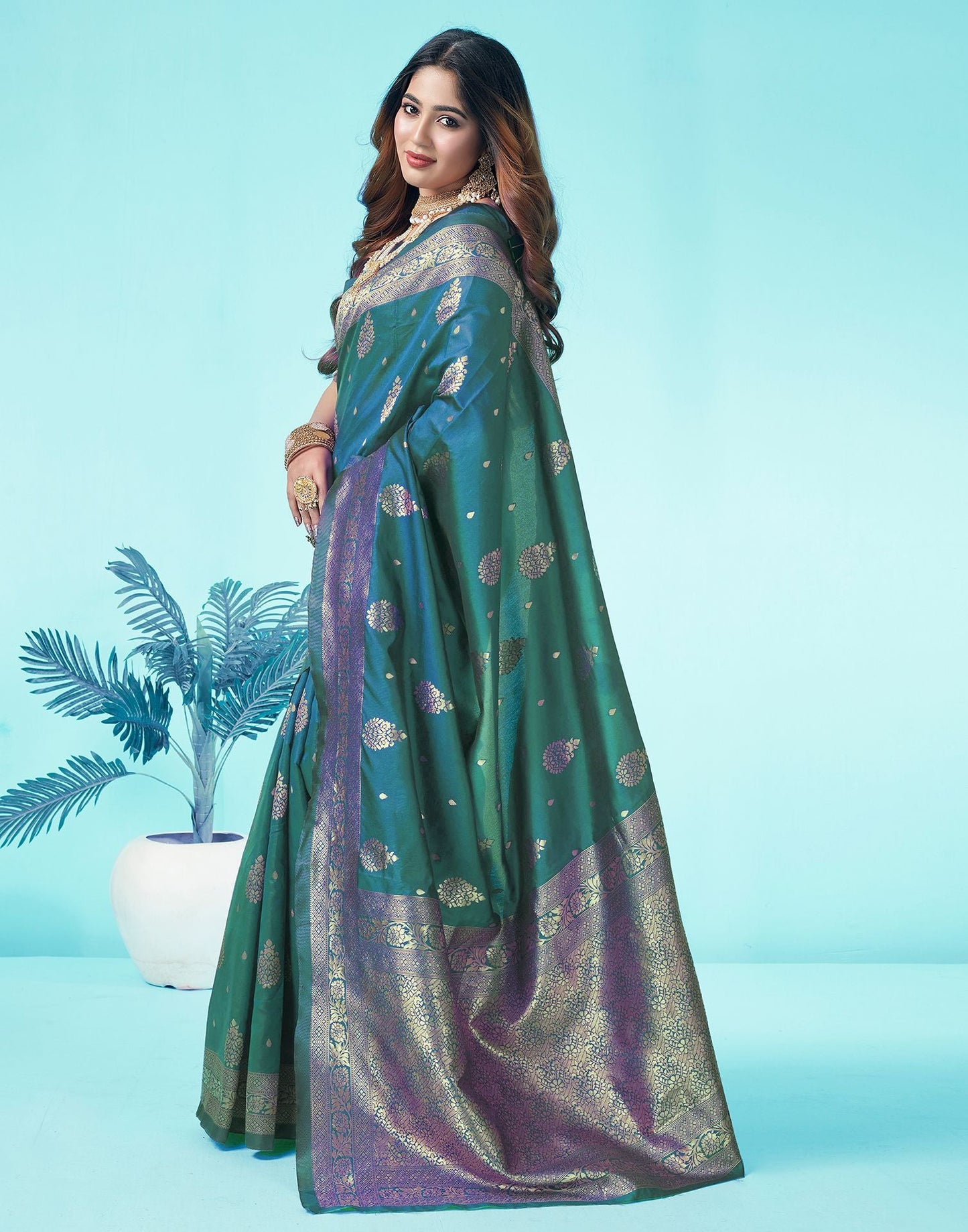 Rama Green Jacquard Silk Saree