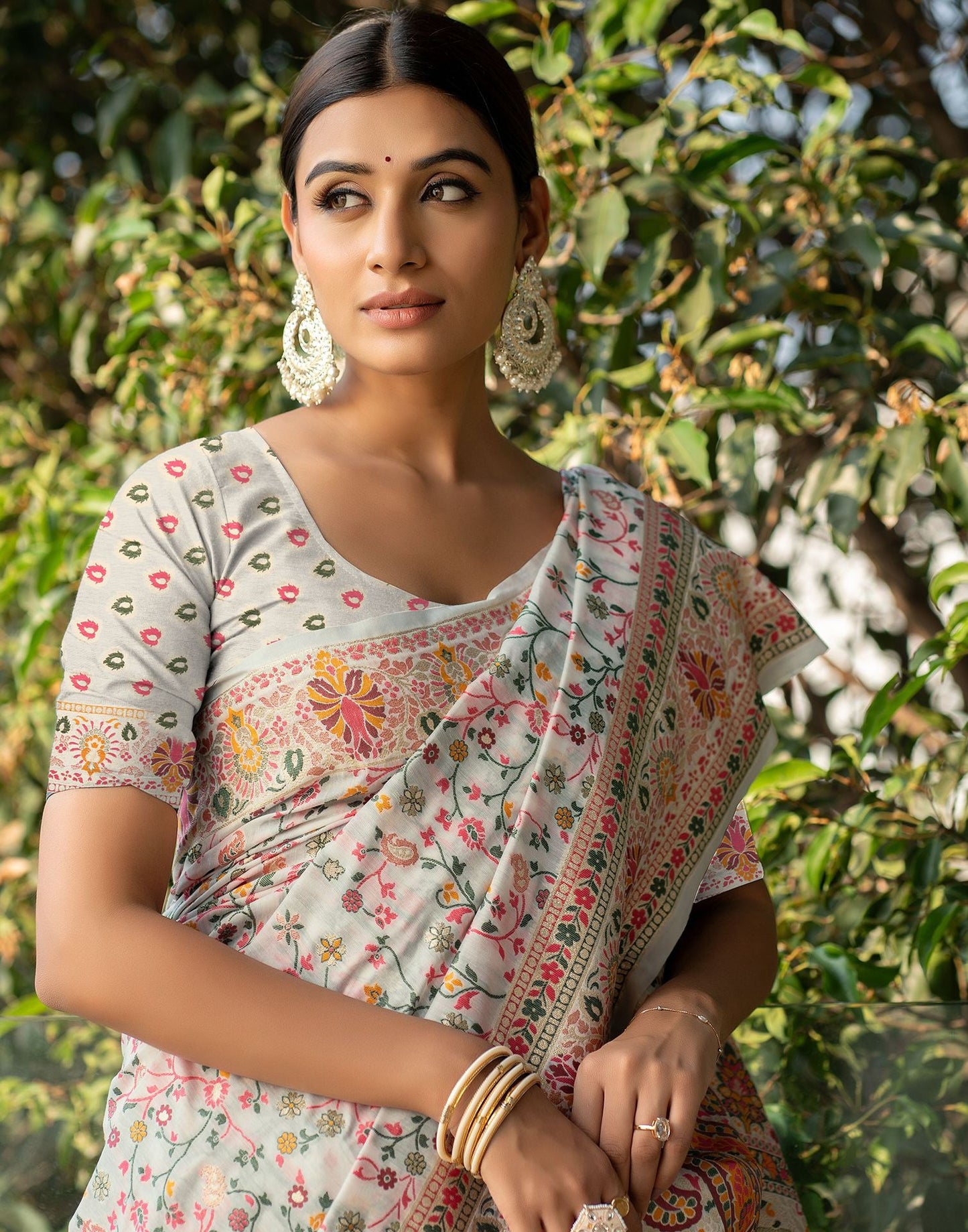 Light Cream Jacquard Cotton Saree