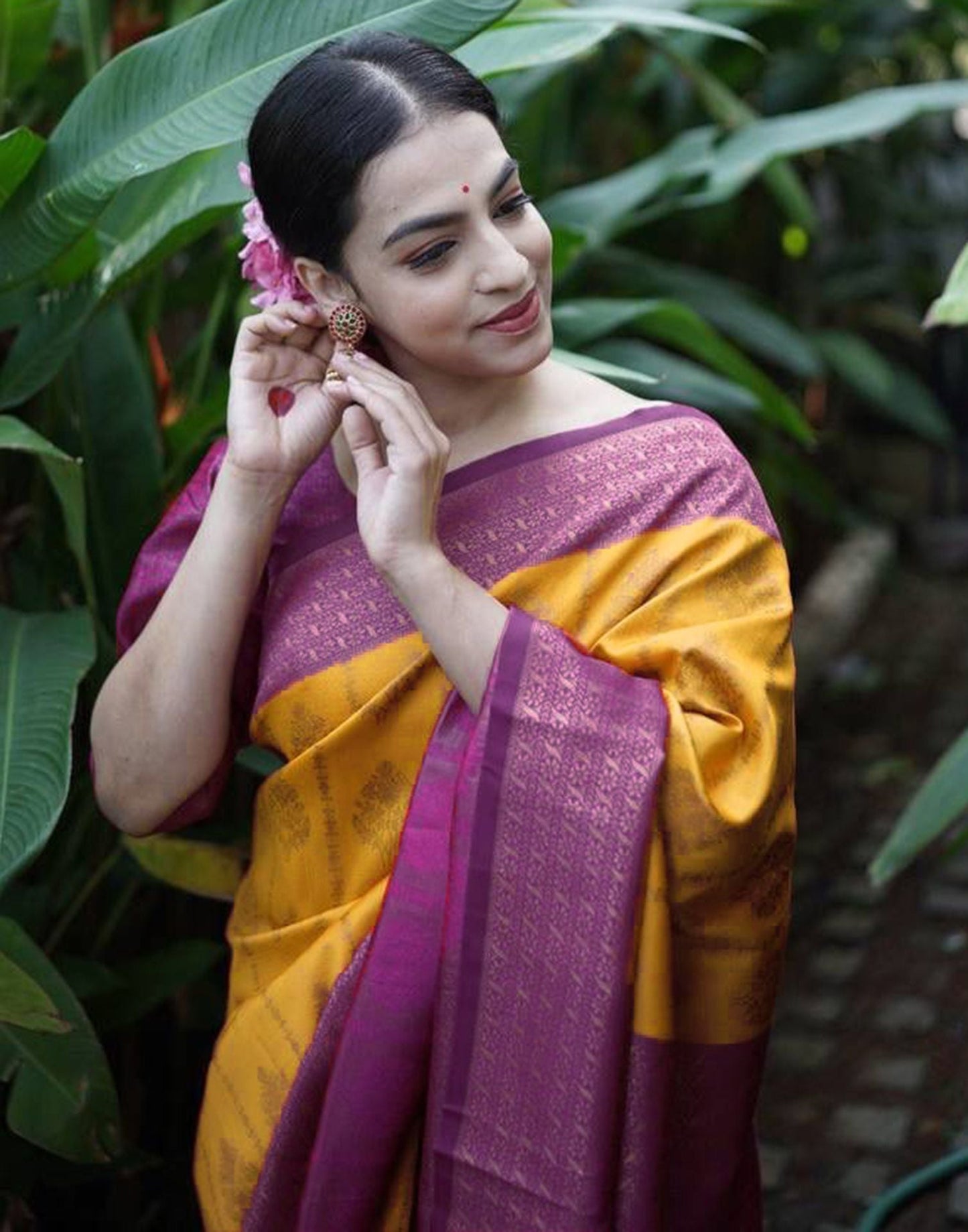 Yellow & Rani pink Jacquard Silk Saree