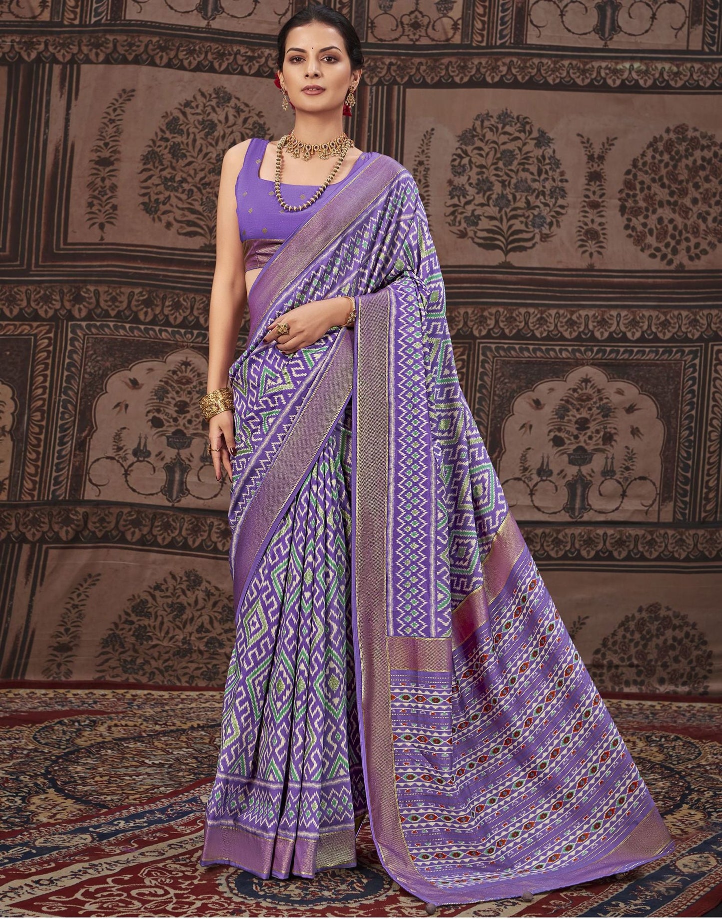Lavender & Multicoloured Printed Silk Saree