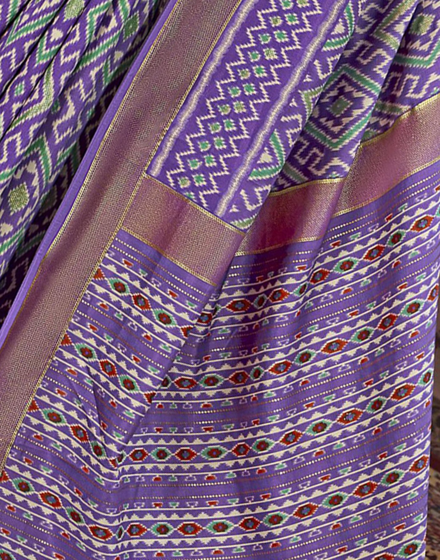 Lavender & Multicoloured Printed Silk Saree