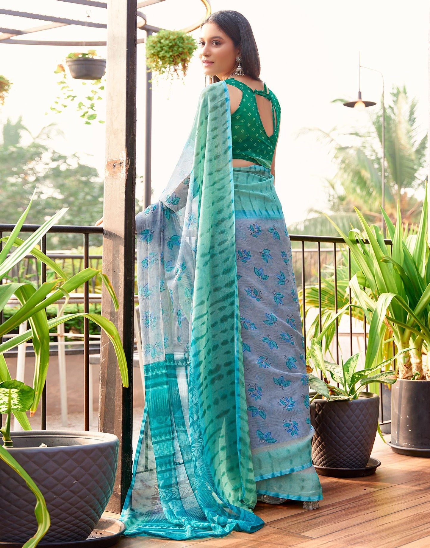 Grey & Multicoloured Printed Chiffon Saree