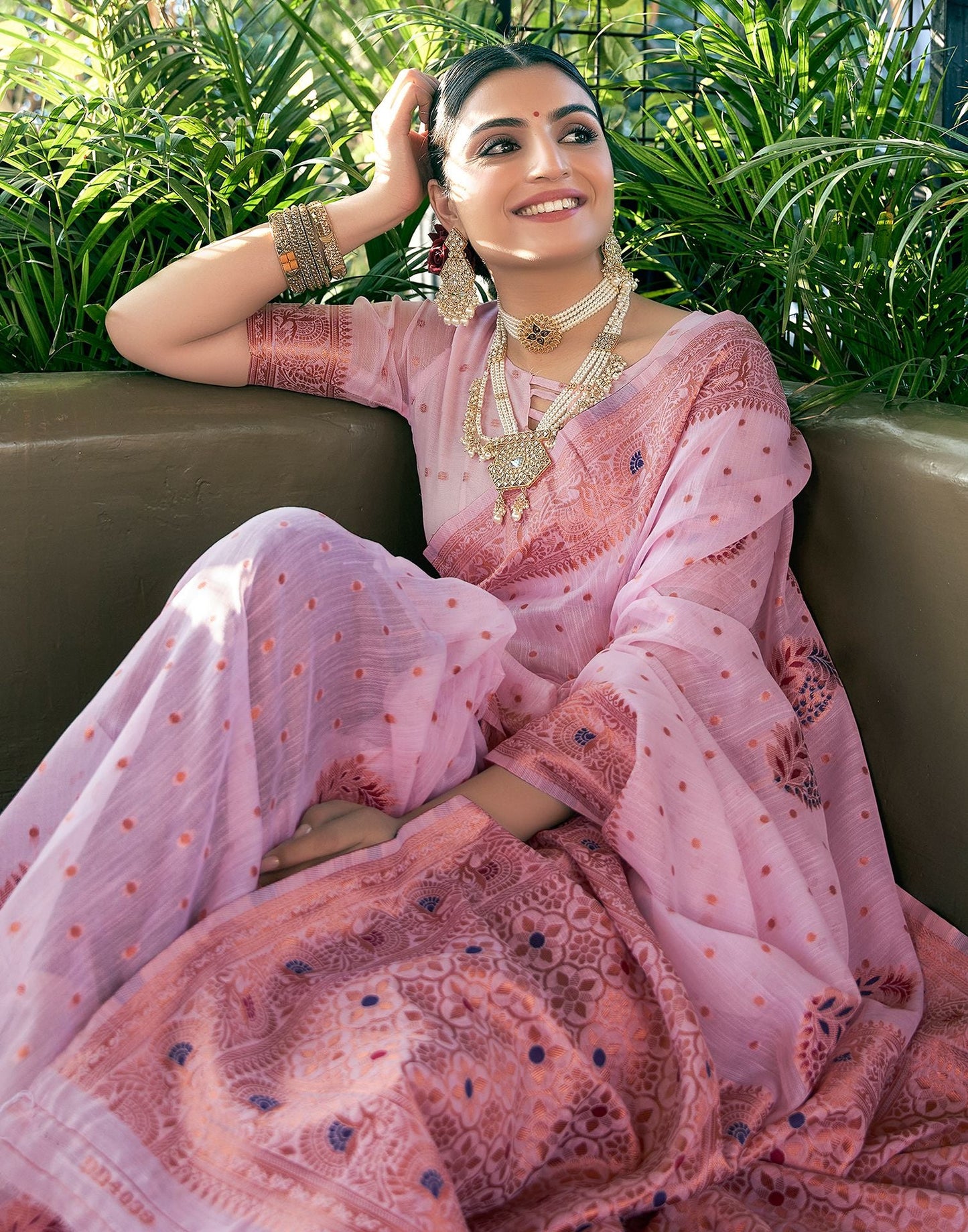 Light Pink Jacquard Linen Saree
