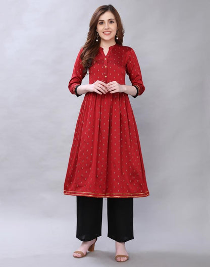 Maroon Zari Woven Taffeta Kurti | Leemboodi